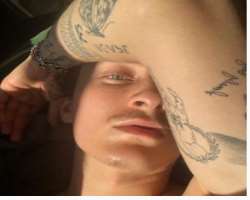 Keith is a tattoo lover and has various tattoos on his hands, back, chest, and other body parts.